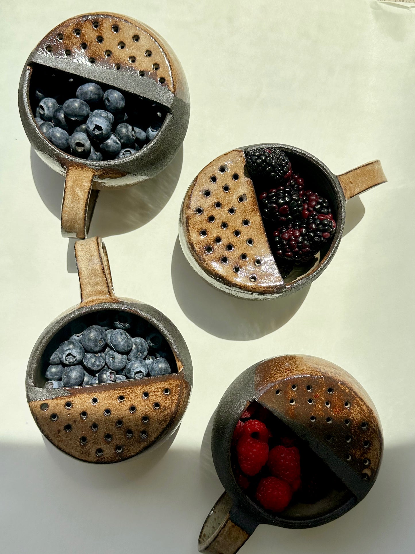 The Ojai Colander Cup (Rosario/Black)