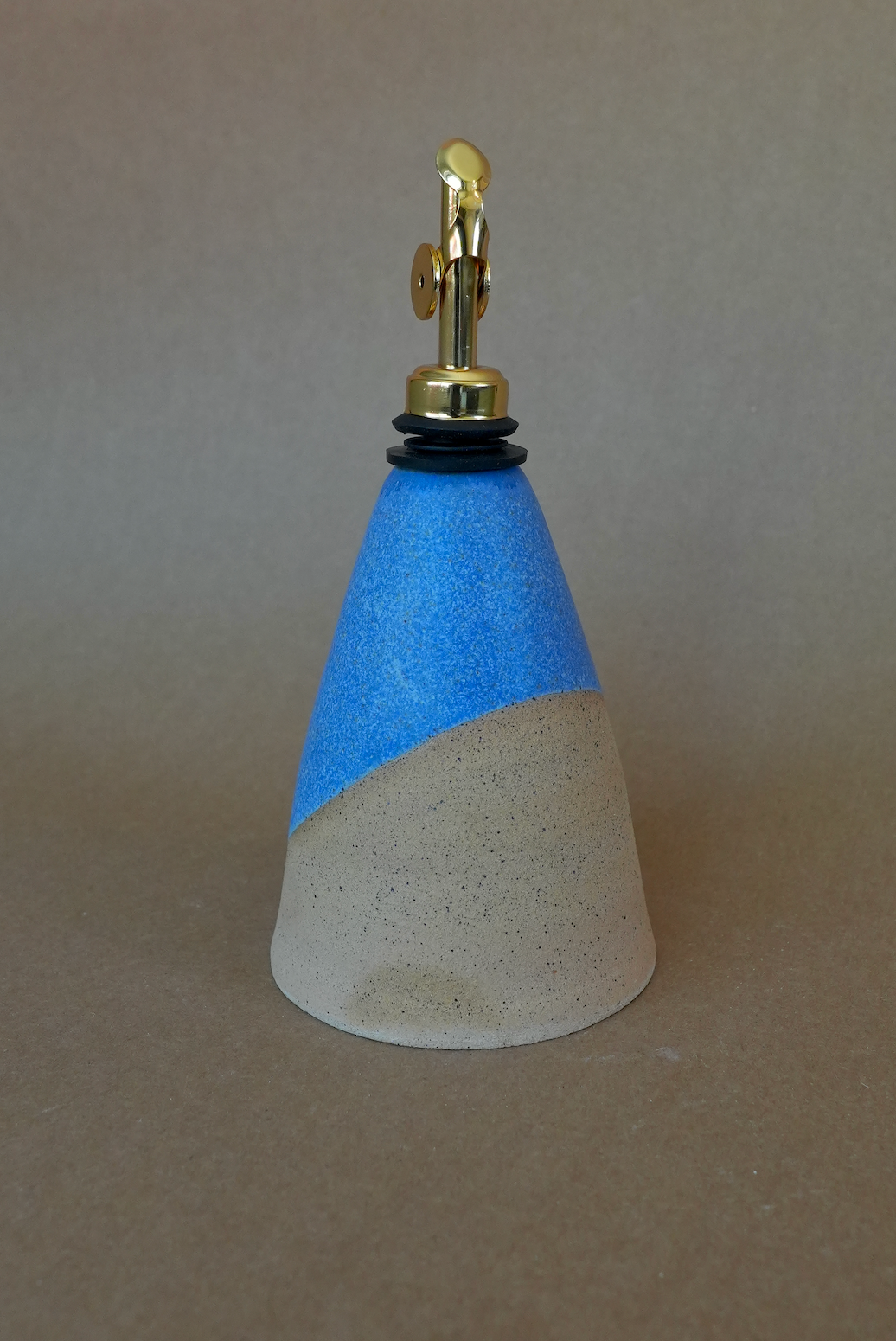 Piola Cruet
