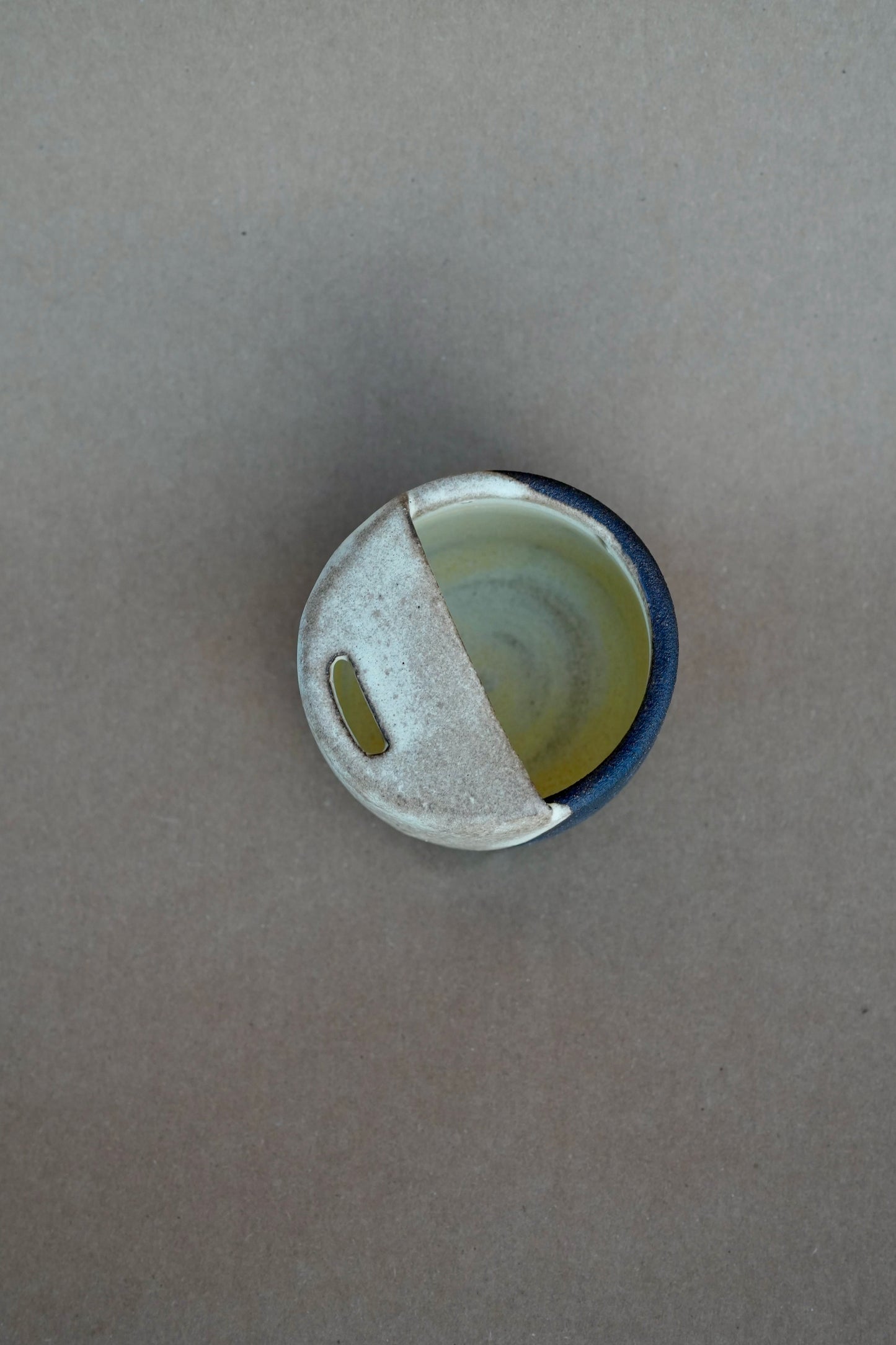Hueso Mini Lidded Mug