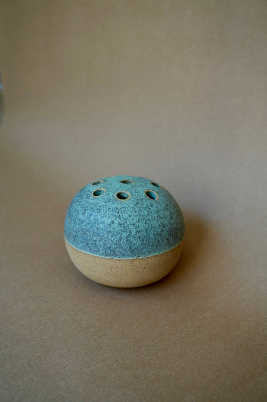 Pocitos Flower Frog Vase