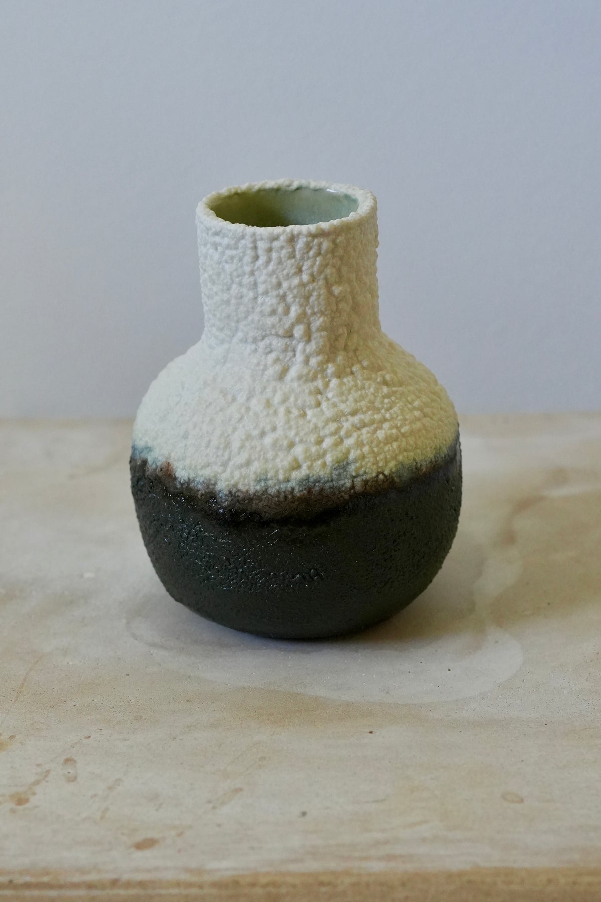 Porteña Vase