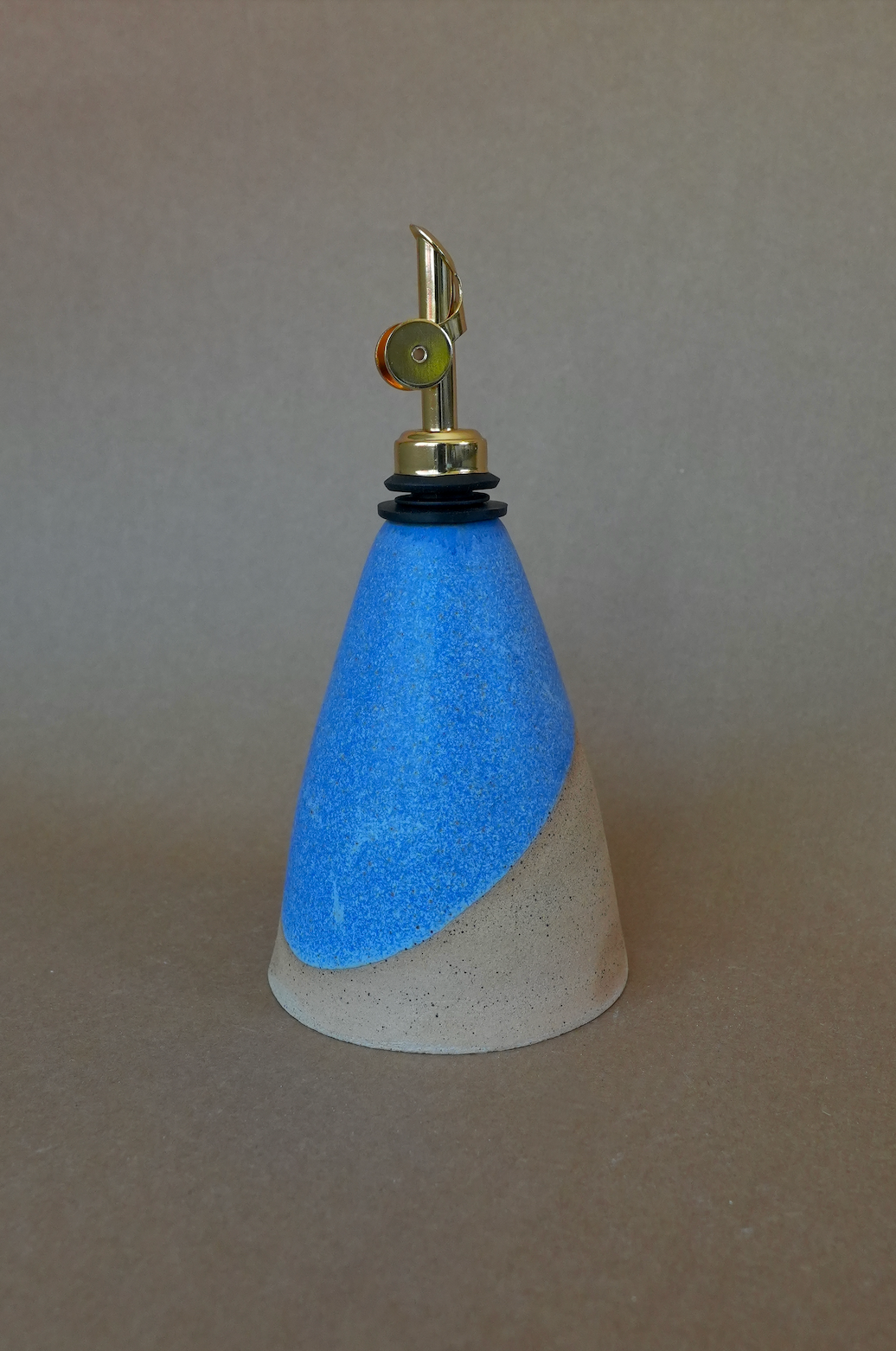 Piola Cruet