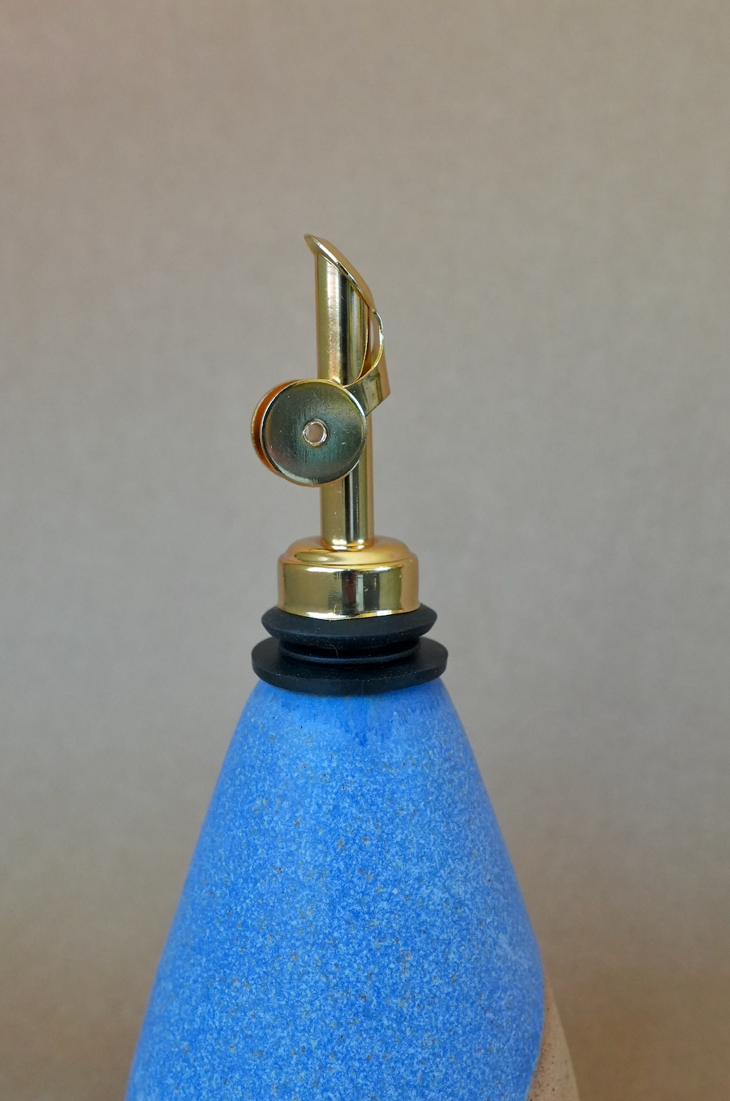 Piola Cruet
